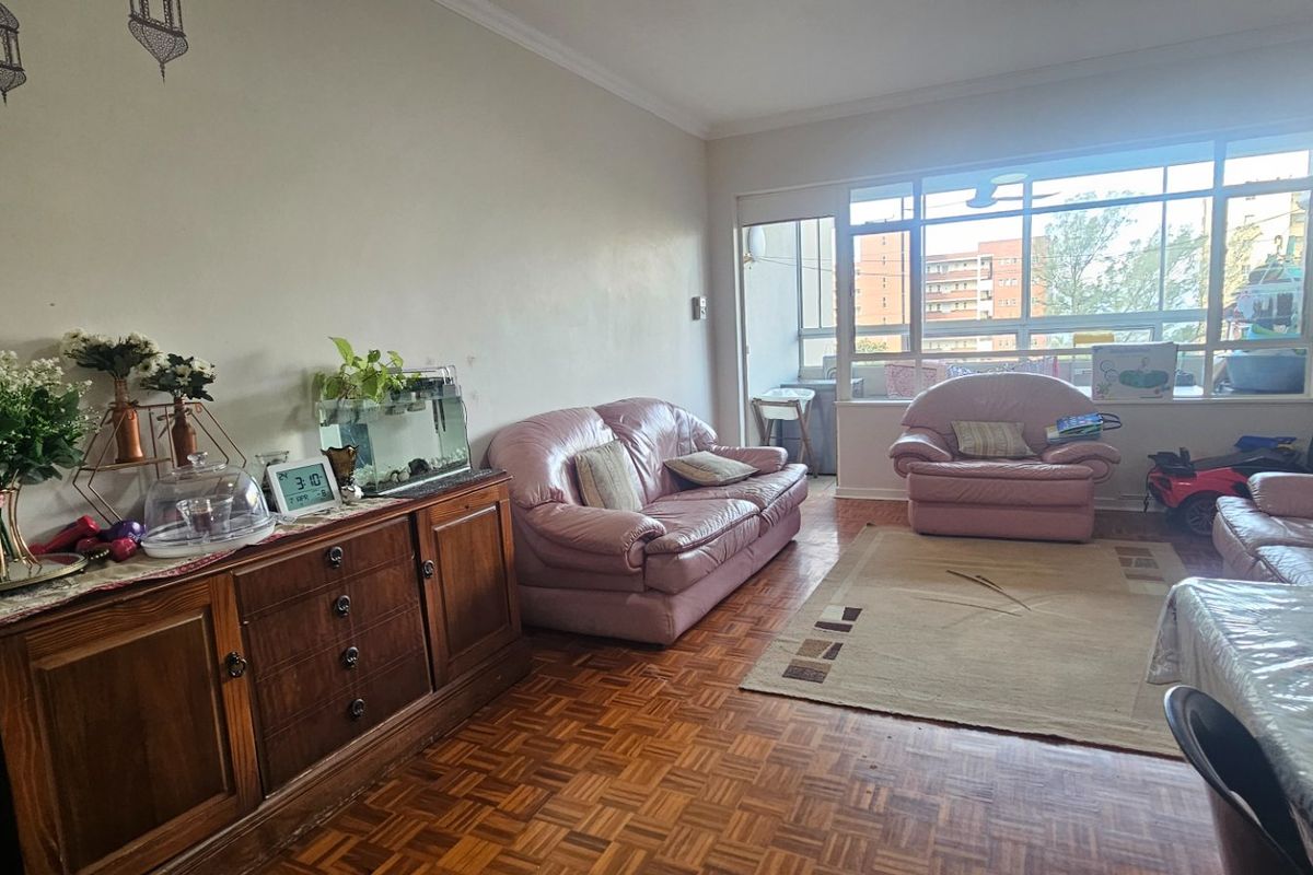 Spacious Apartment | North Beach | Freehold Shareblock - Photo 5