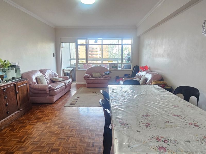 Spacious Apartment | North Beach | Freehold Shareblock - Photo 6