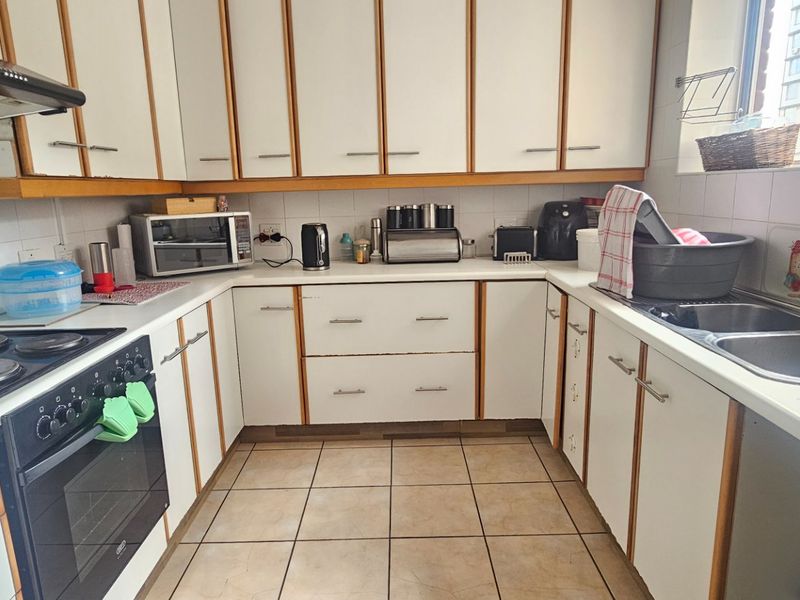 Spacious Apartment | North Beach | Freehold Shareblock - Photo 2