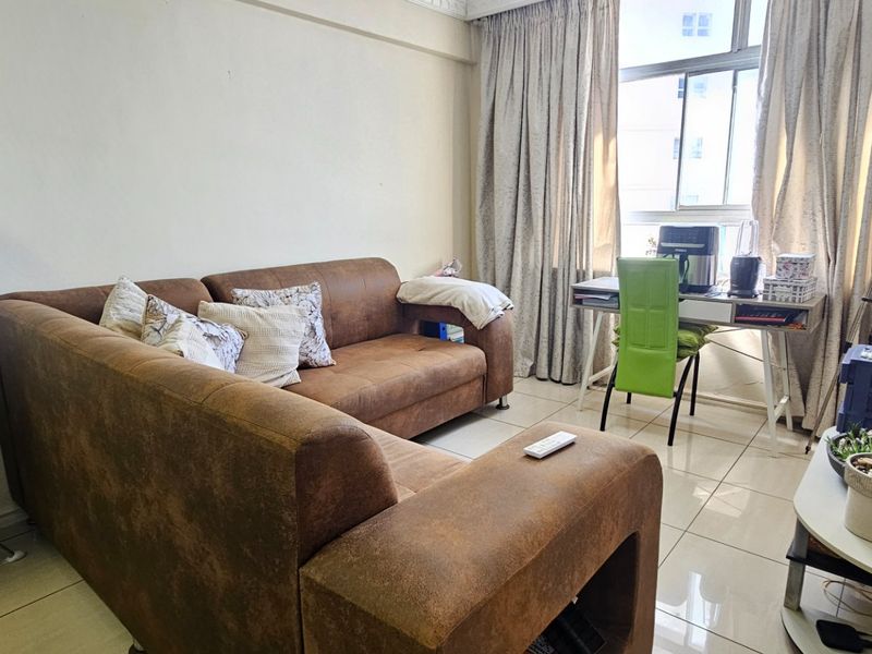 Own Your Front-Row Seat on the Golden Mile - Photo 3