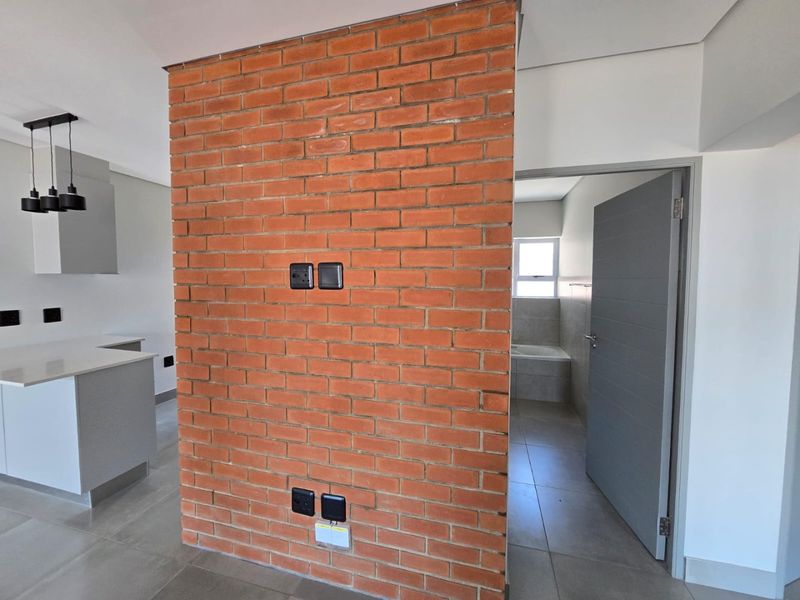 BRAND NEW 3-BEDROOM APARTMENT FOR SALE – 1 ON YORK - Photo 6