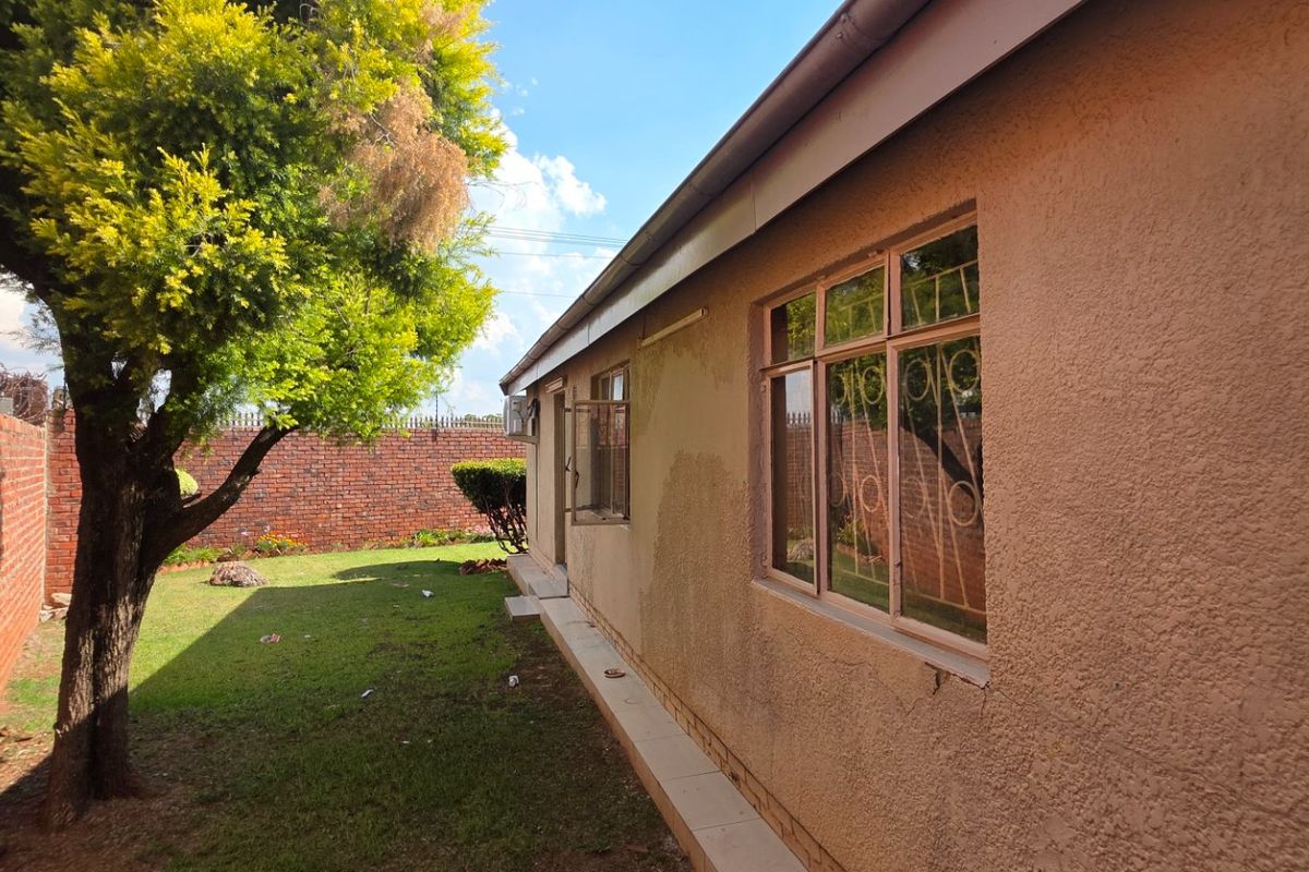 FIRST -TIME OFFERING IN LAUDIUM - Photo 3