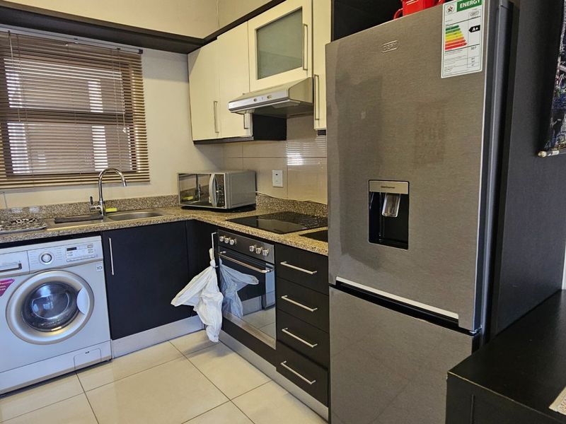 Fully Furnished Apartment | Umhlanga - Photo 2