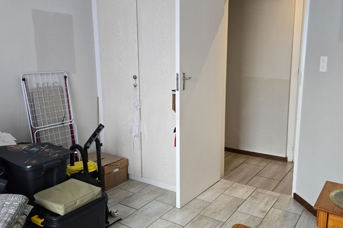 LOCATION...LOCATION... - Photo 5