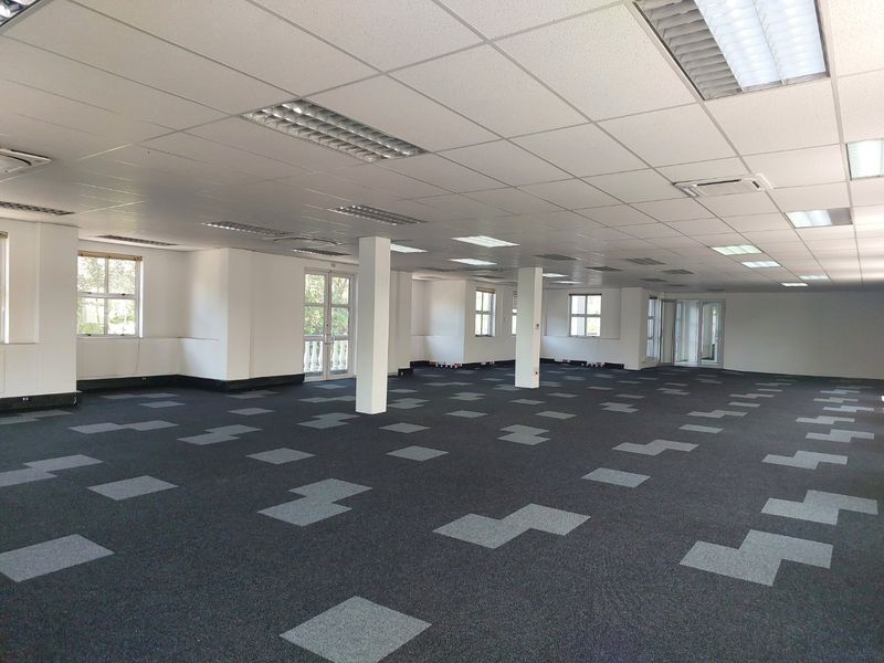 Prime Ground Floor Office To Let in Bryanston - Photo 10