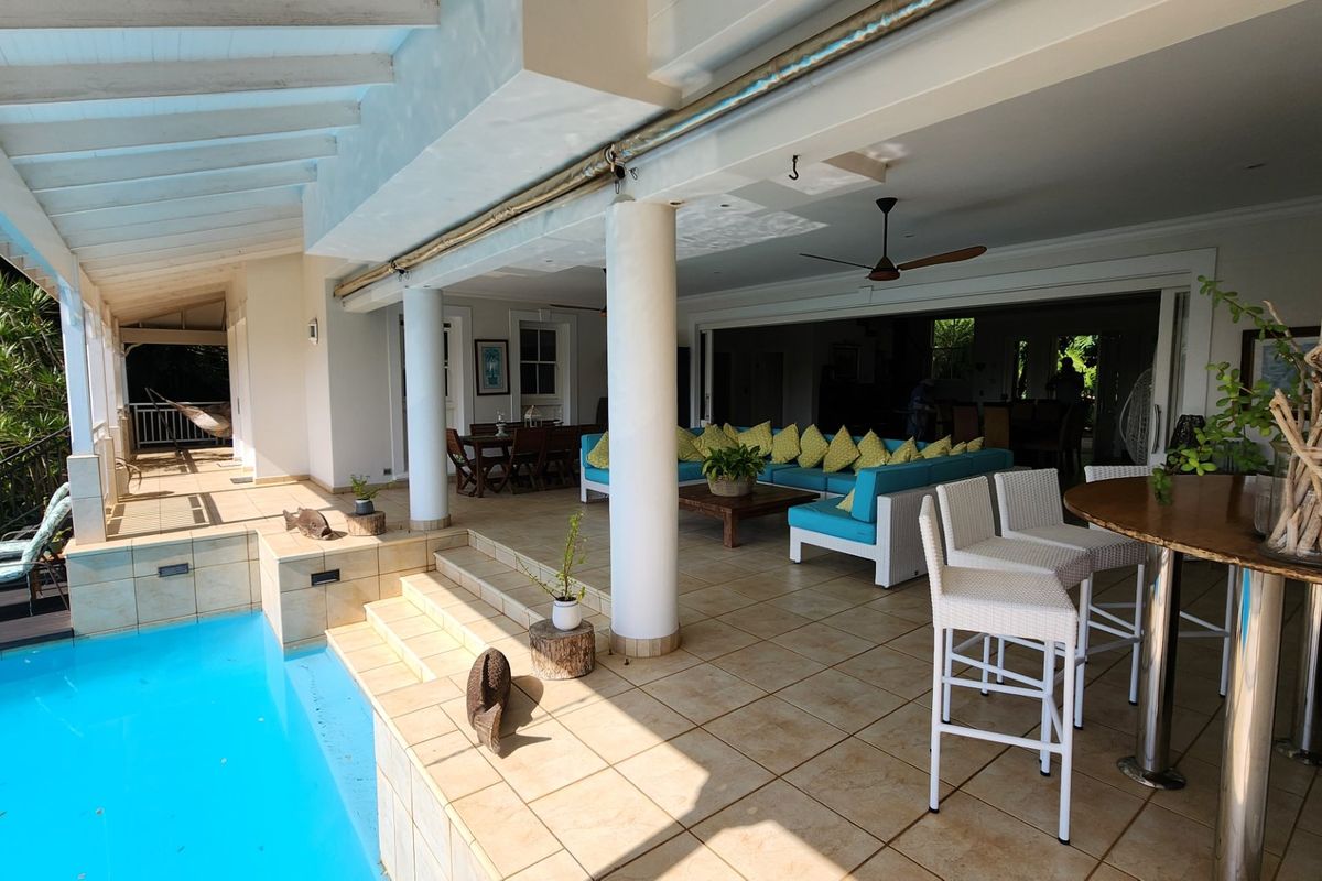 Luxurious 4 bed Home with Pool in Mount Edgecombe Golf Estate - EXCELLENT address - Photo 5