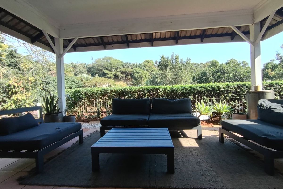 Mount Edgecombe Estate Two - delightful 3 bedroom simplex  in this sought after lifestyle and security estate - Photo 2