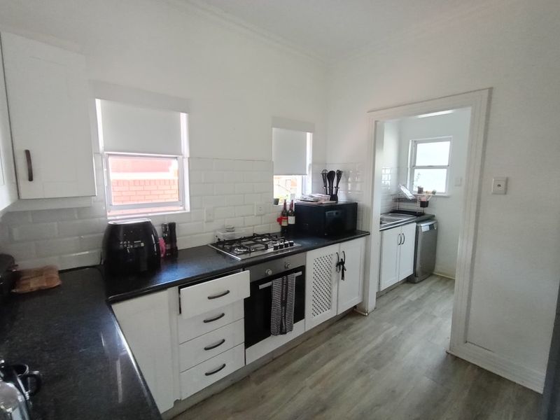 Mount Edgecombe Estate Two - delightful 3 bedroom simplex  in this sought after lifestyle and security estate - Photo 7