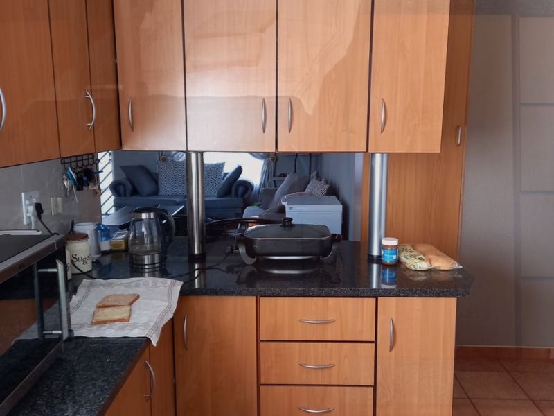 An Impeccable Simplex With Tremendous Value ... - Photo 4