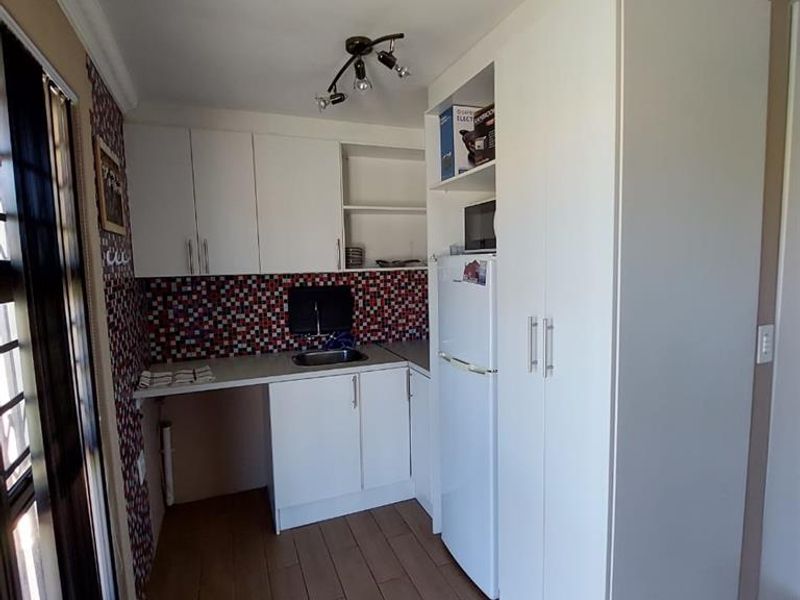 FURNISHED AND SPACIOUS BACHELOR PAD IN HIGHBURY WATER AND ELECTRICTY INCLUDED (WATTSAPP CONTACT REQUESTS ONLY) - Photo 8