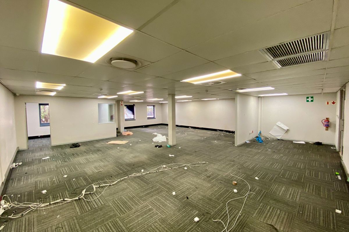 Prime Office Space To Let In Menlyn - Photo 4