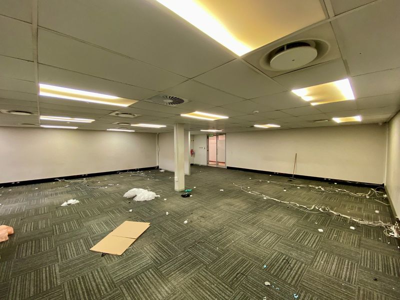 Prime Office Space To Let In Menlyn - Photo 5