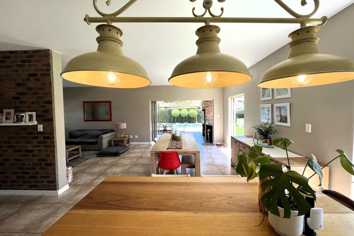 3 Bedroom Family Home for sale  - Photo 3