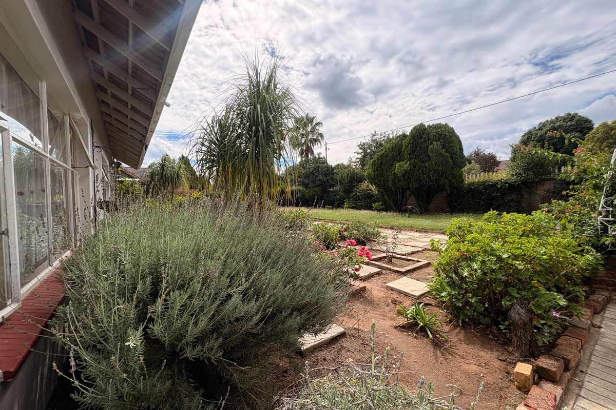 Charming Family Home in the Heart of Flimieda – Move-In Ready! - Photo 4