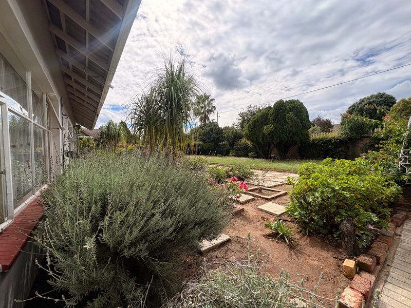 Charming Family Home in the Heart of Flimieda – Move-In Ready! - Photo 4