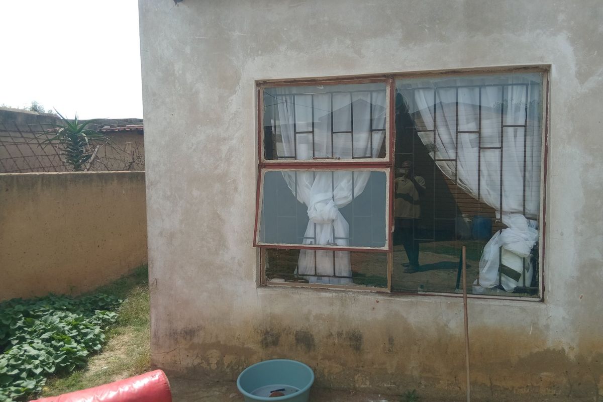 RDP HOUSE FOR SALE - Photo 2