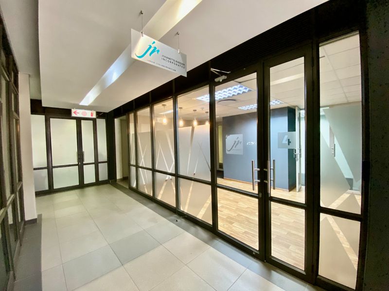 Premium Office Space Avaliable In Irene - Photo 4