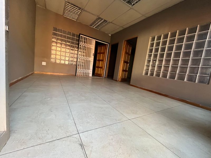 Warehouse For Sale on Soutter Street - Photo 2