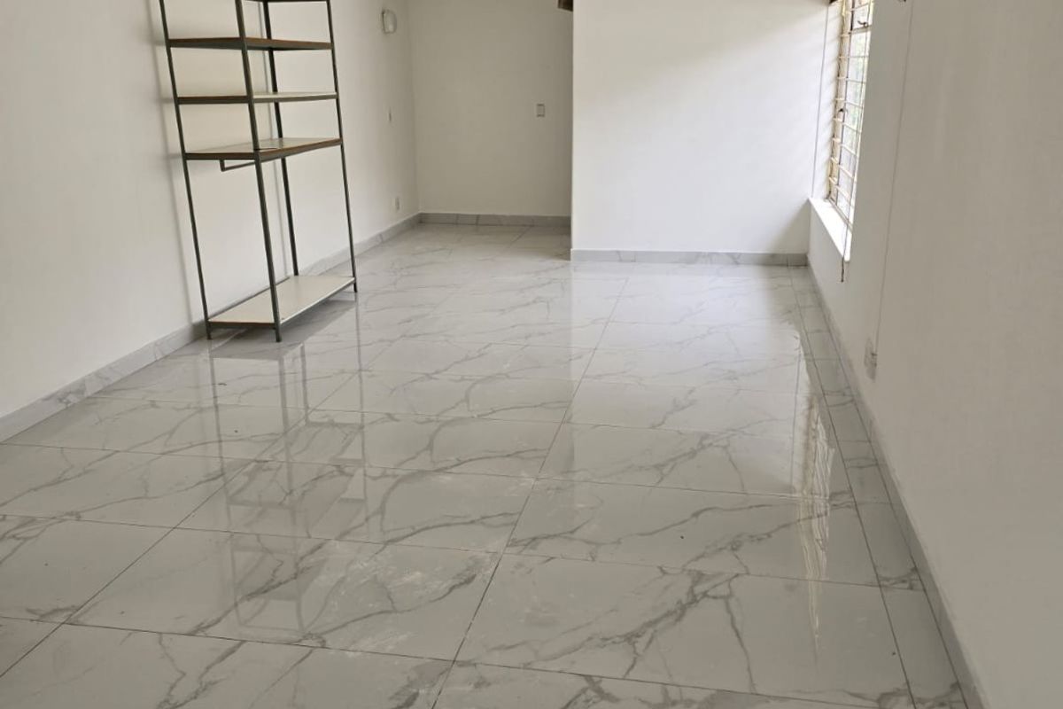 Cosy Edenvale Cottage for Rent - Photo 2