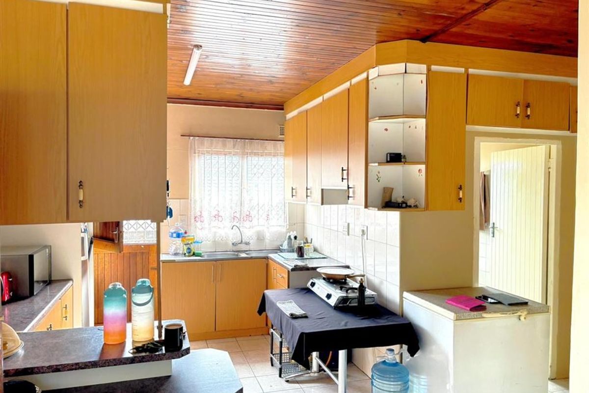 Cozy Family Haven in Chiltern Heights, Shallcross  - Photo 3