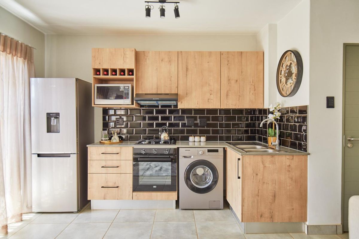 Now Selling: Contemporary Apartments at Orlando Towers - Photo 3