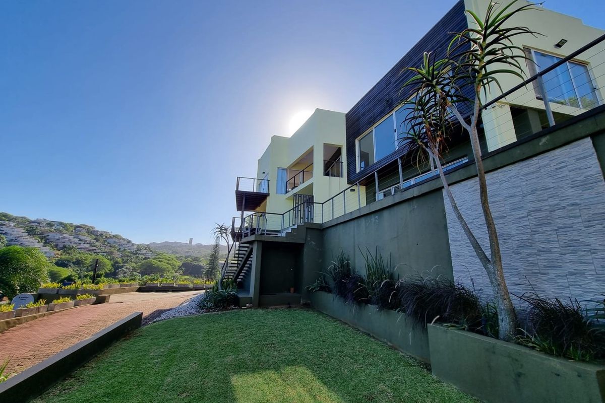 Discover Your Dream Coastal Retreat, 6 bedrooms and cottage - Photo 3