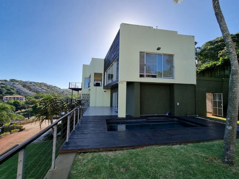 Discover Your Dream Coastal Retreat, 6 bedrooms and cottage - Photo 4