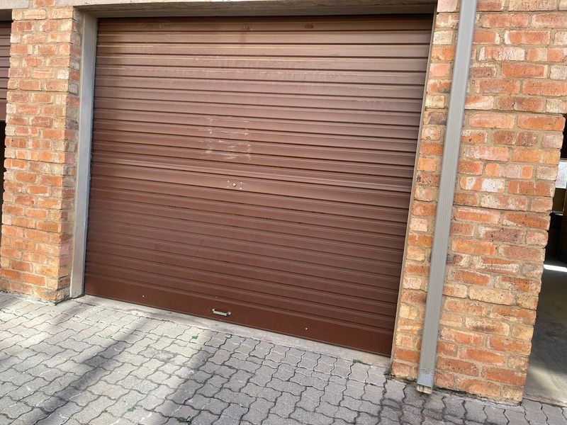 Elegant 1 Bedroom In a secure Estate  - Photo 10