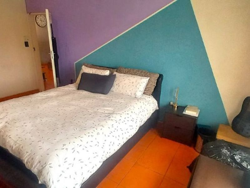 Stunning 4-Bedroom Family Home with 2-bedroom Cottage in Lenasia - Photo 7