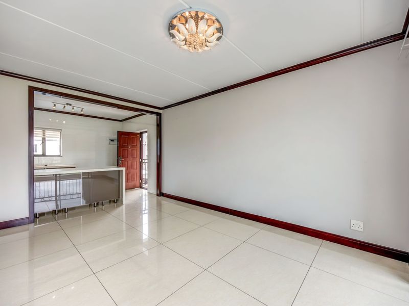 Modern 2 bedroom apartment in Craigavon. - Photo 3