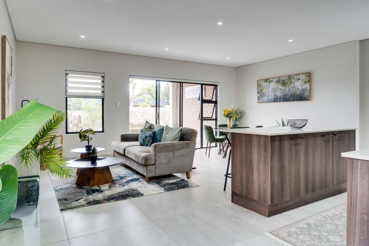 Stylish 2-Bedroom, 2-Bathroom Apartment to Rent in The Swallows Estate, Carlswald - Photo 2