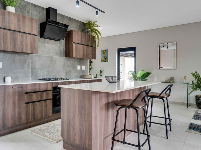 Stylish 2-Bedroom, 2-Bathroom Apartment to Rent in The Swallows Estate, Carlswald - Photo 5