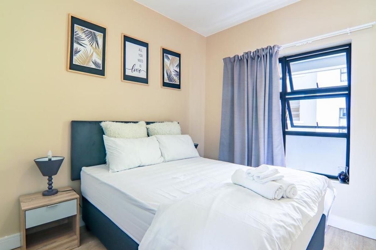 Fully furnished 1 bedroom apartment in Rivonia. - Photo 5