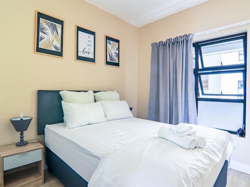 Fully furnished 1 bedroom apartment in Rivonia. - Photo 5