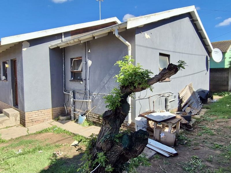 Well positioned family home  - Photo 3