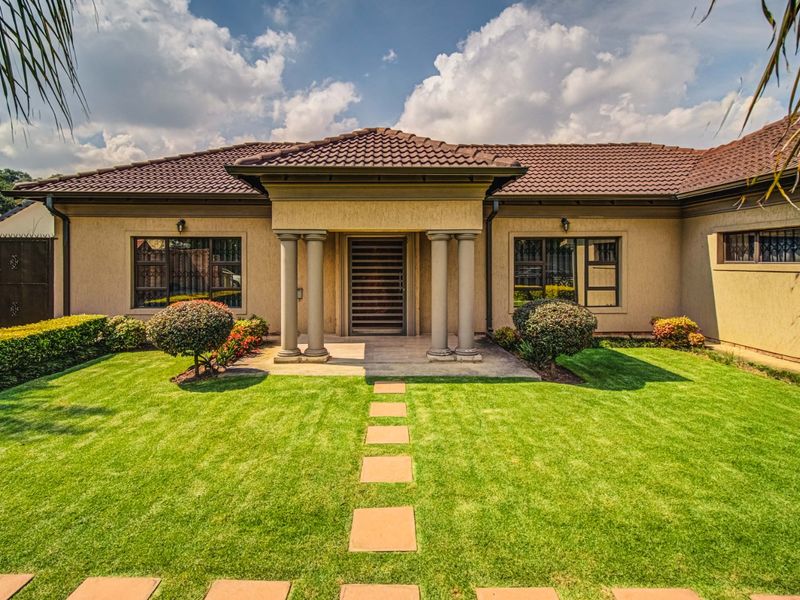 Prime Luxury Living Awaits - Photo 1