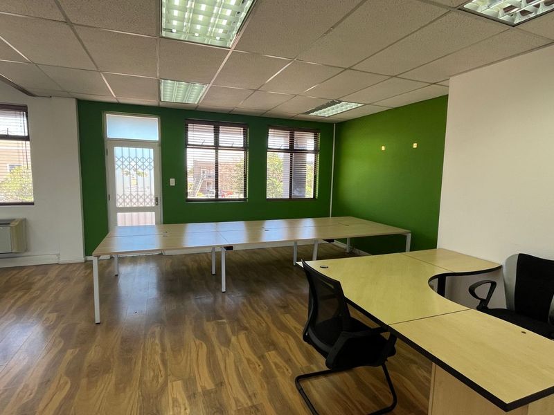 0 Bed Commercial in Century City for Rent - Photo 10