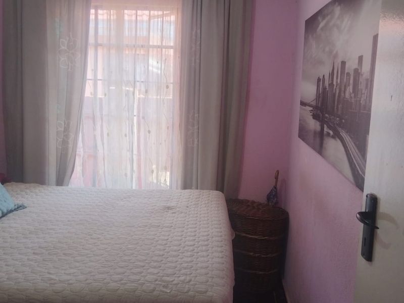 Family friendly rental in,Lebanon Mabopane with space - Photo 10