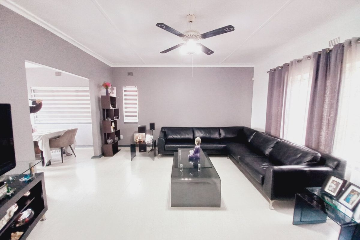 Gerdview Family Home with  Modern 2 Bedroom Cottage and Pool - Photo 4