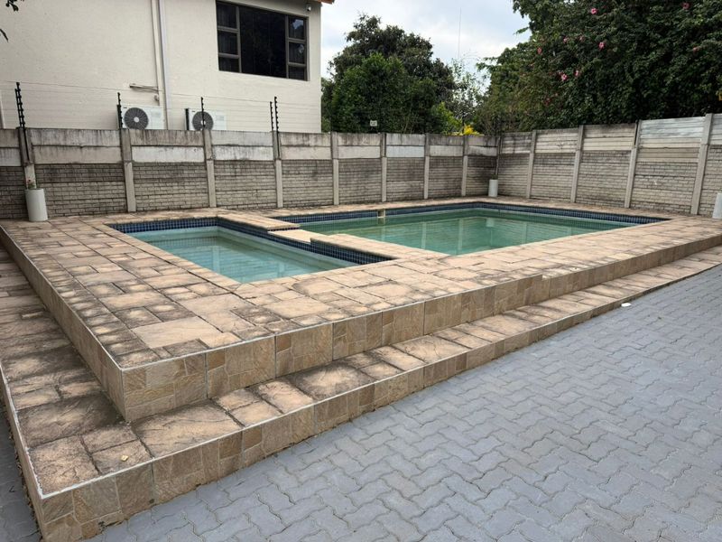 Classic Charm. Prime Bendor Living. - Photo 4