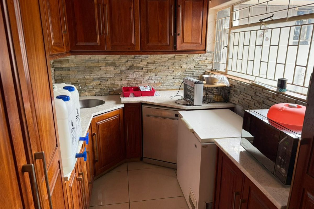 Classic Charm. Prime Bendor Living. - Photo 5