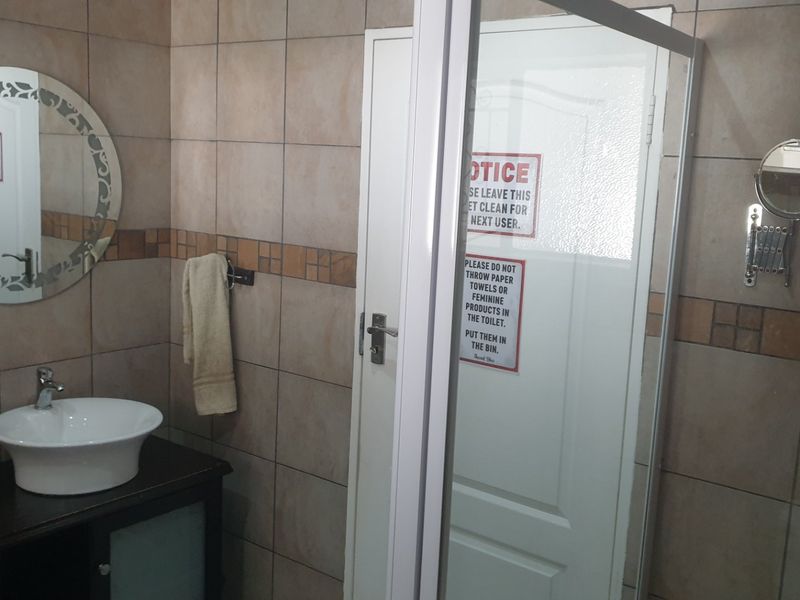 2 Bedroom and 6 'Office Room' Homes - Clubview - Photo 8