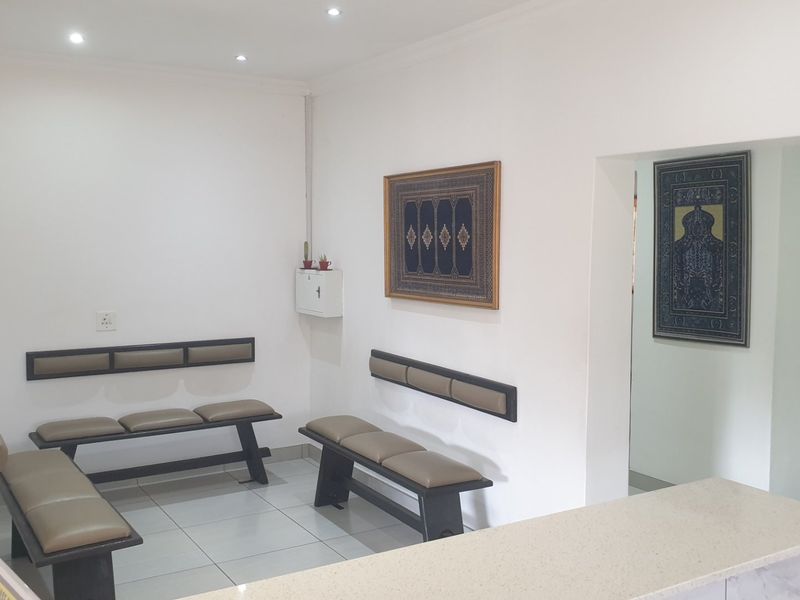 2 Bedroom and 6 'Office Room' Homes - Clubview - Photo 6