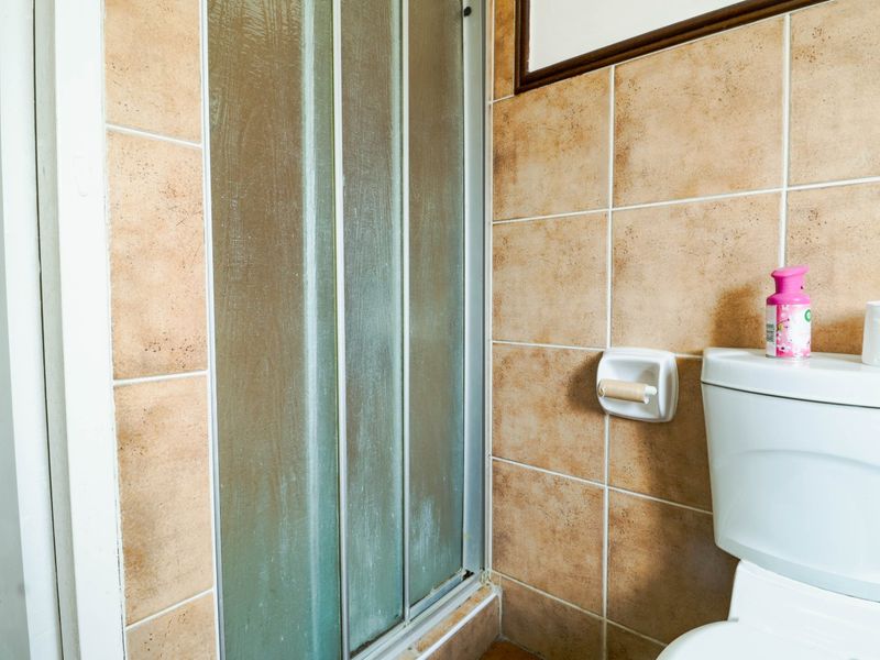 2 Bedroom, 1 Bathroom Unit for Rent in Equestria Estate, Pretoria East  - Photo 8