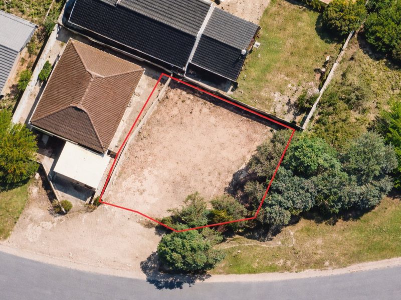 PLOT AND PLAN IN ASTON BAY - BARGAIN OF THE MONTH! - Photo 5