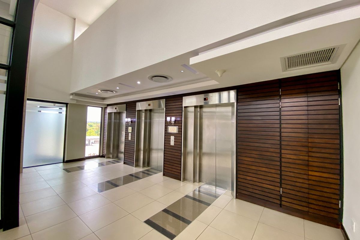 Modern Office Space Available In Lynnwood - Photo 5