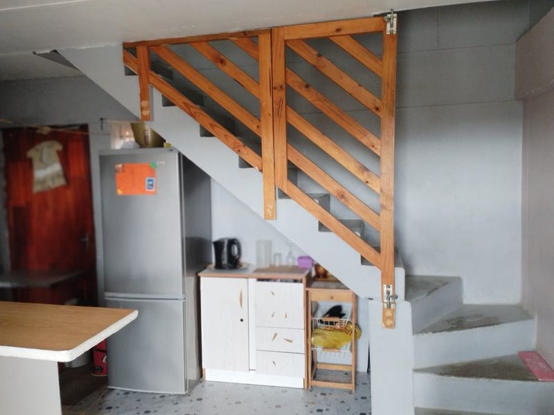 2 Bedroom Maisonette for sale in Forest Village - Photo 2