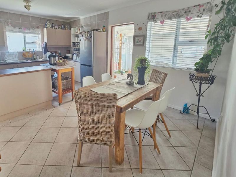 Lock up and go in Sought-After Montage Village - Photo 6