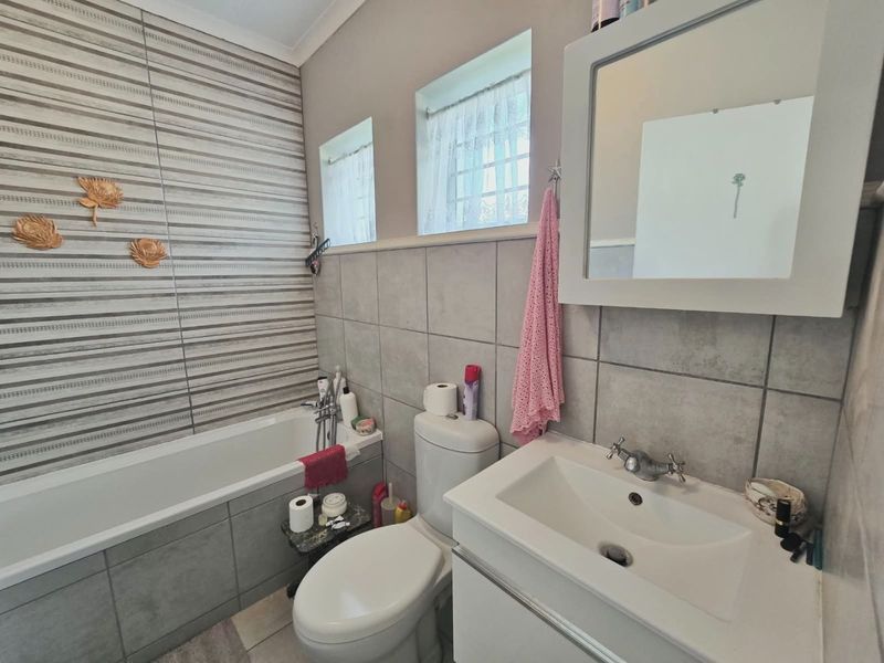 Lock up and go in Sought-After Montage Village - Photo 9