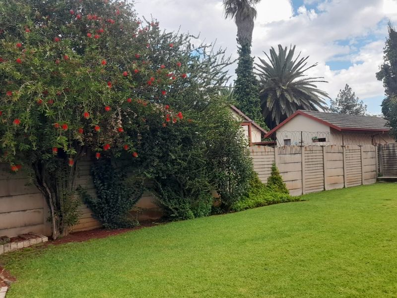 A beautifully maintained home in SE6 - Photo 3
